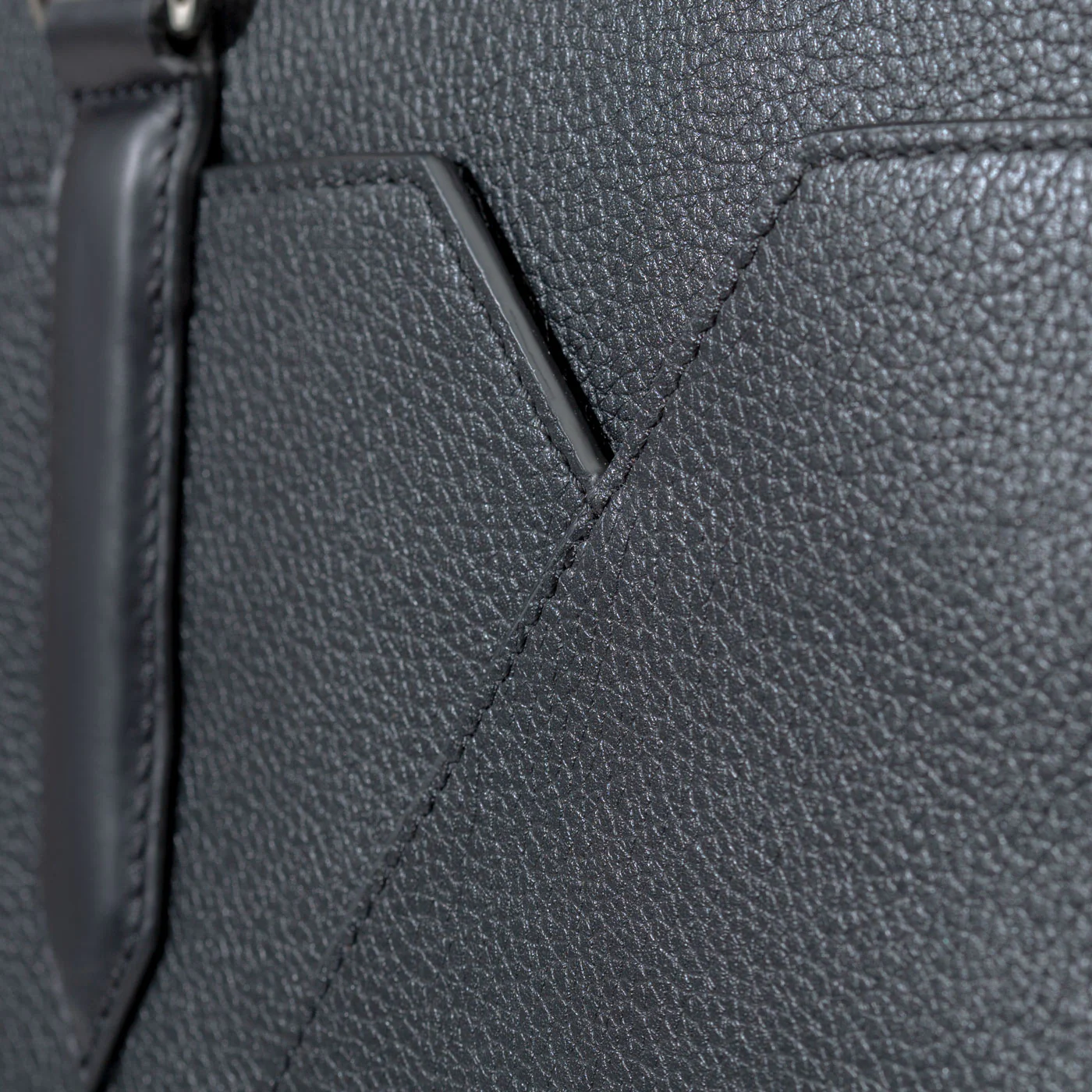 A Passage in Time Briefcase - Black - Image 5