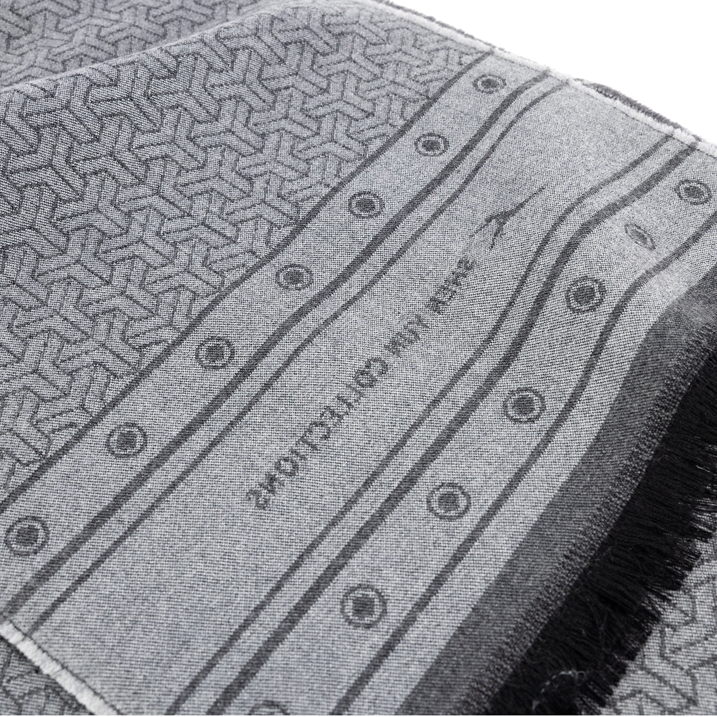 Devotion Scarf Gray - Image 4