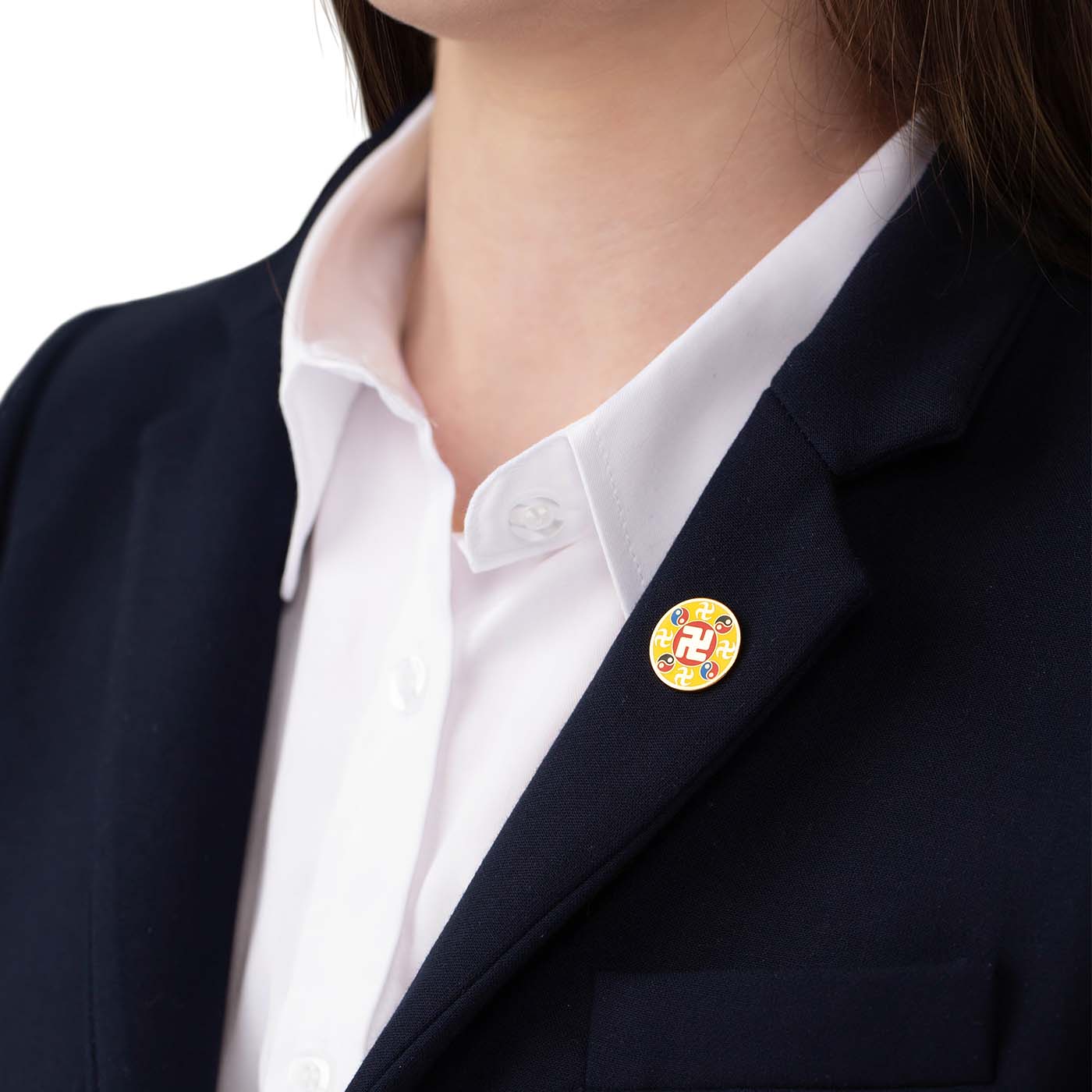 Falun Pin - Yellow - Image 6