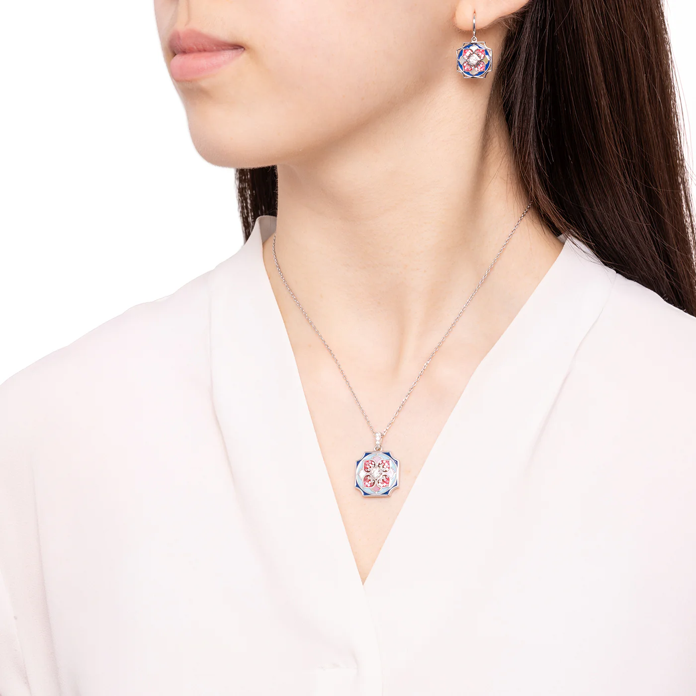 Floral Bliss Earrings - Image 4