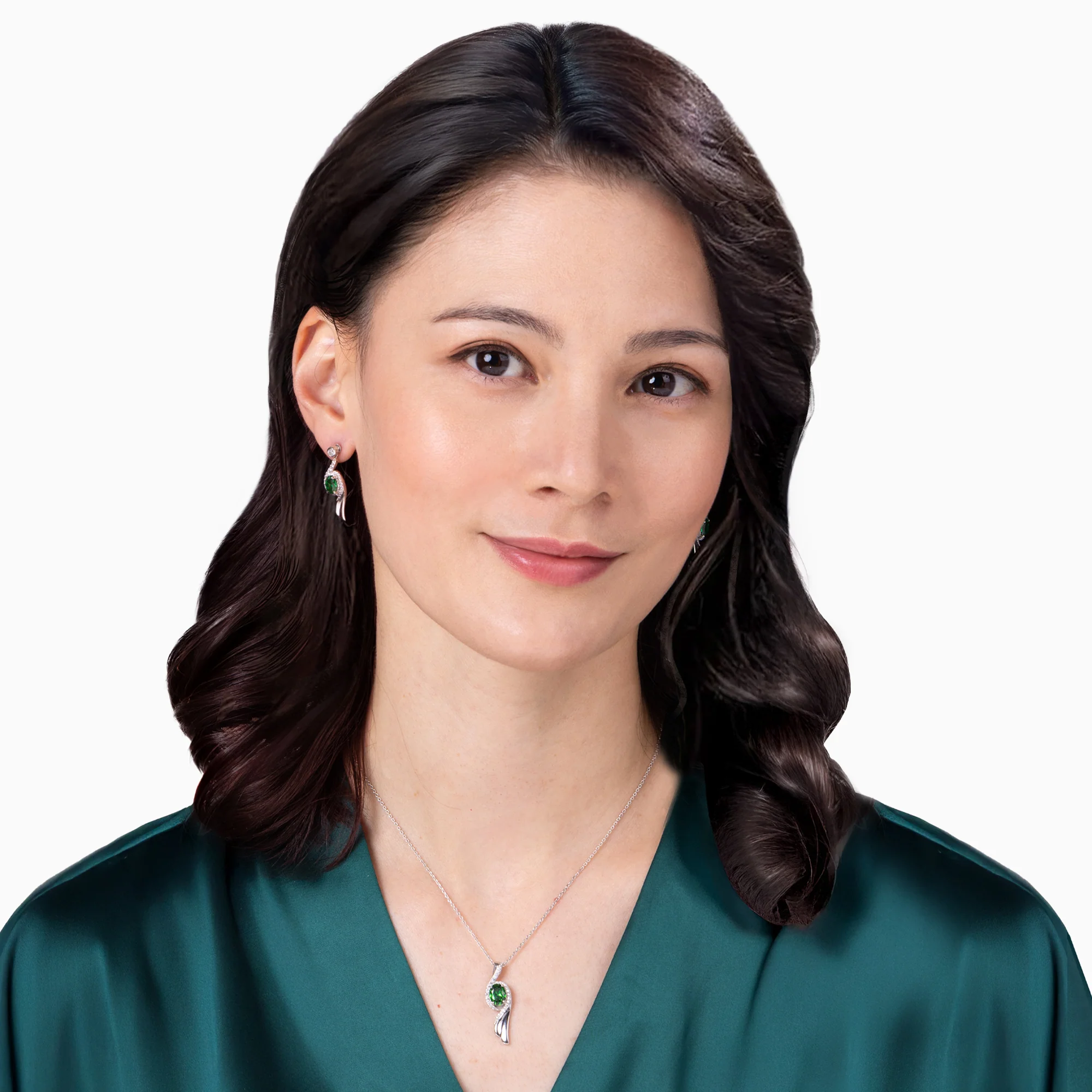 Flying Sleeves Necklace Green - Image 4