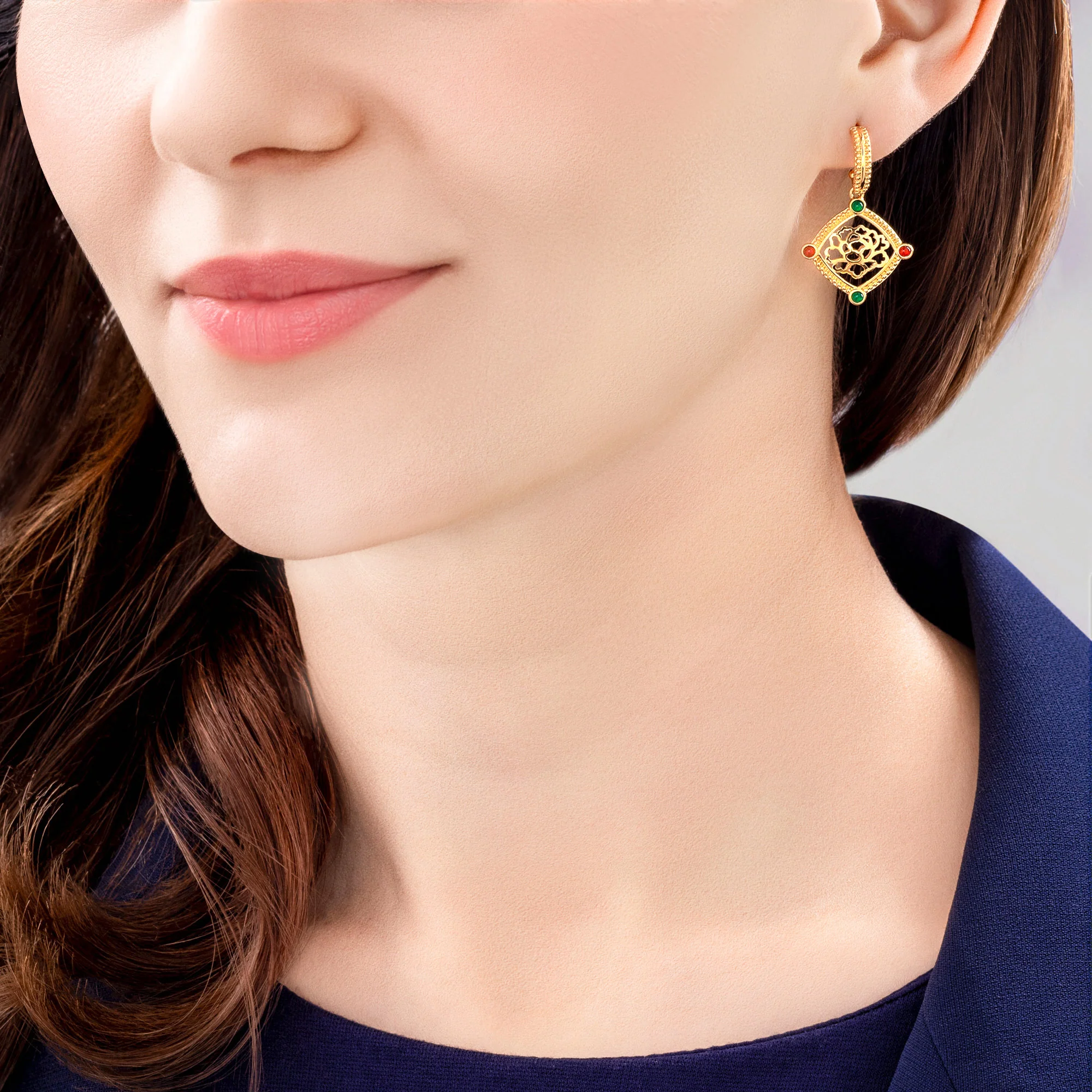 Golden Tang Peony Dangle Earrings - Image 4