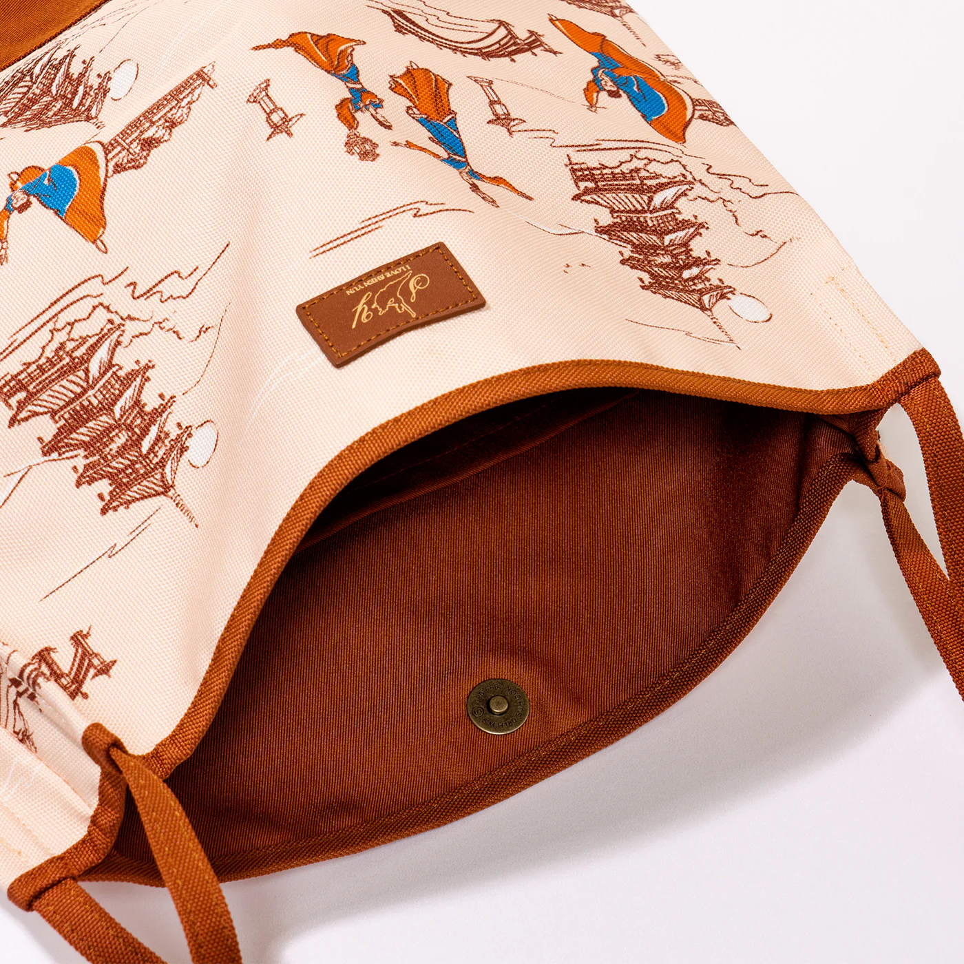 Lantern Grace Tote Bag - Beige - Image 3