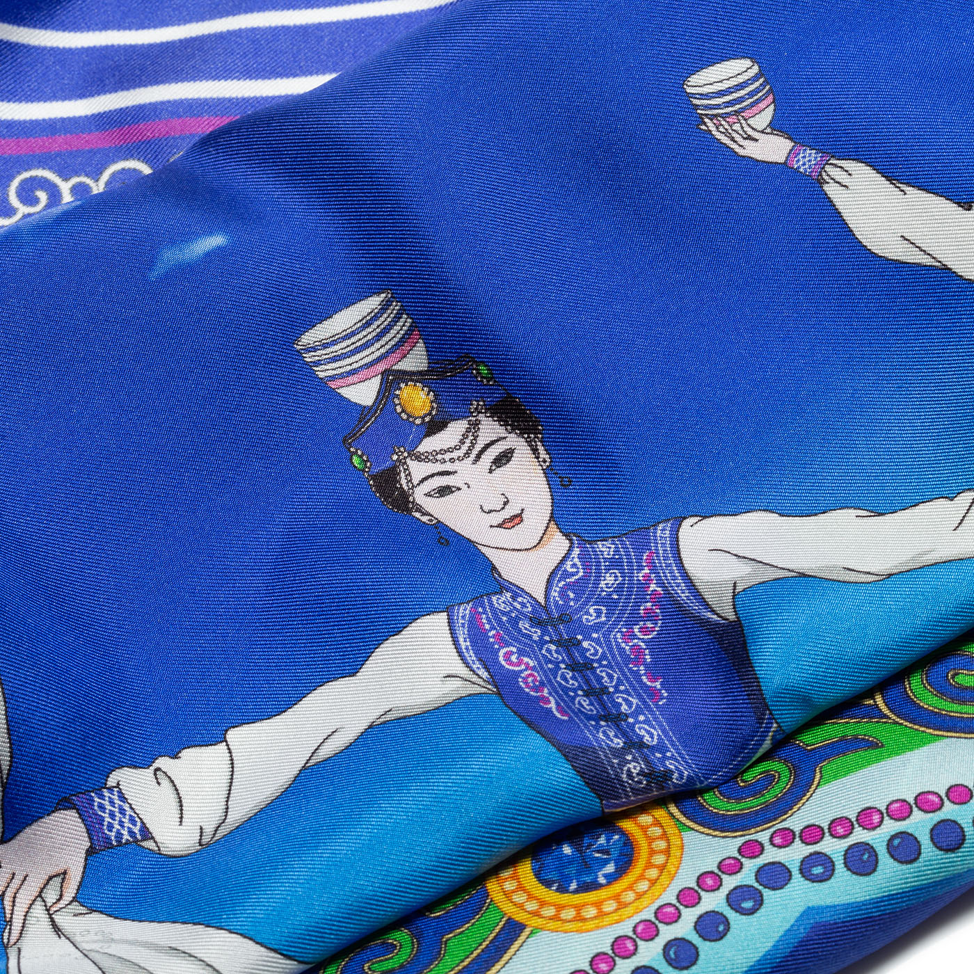 Mongolian Bowls Scarf - Image 3