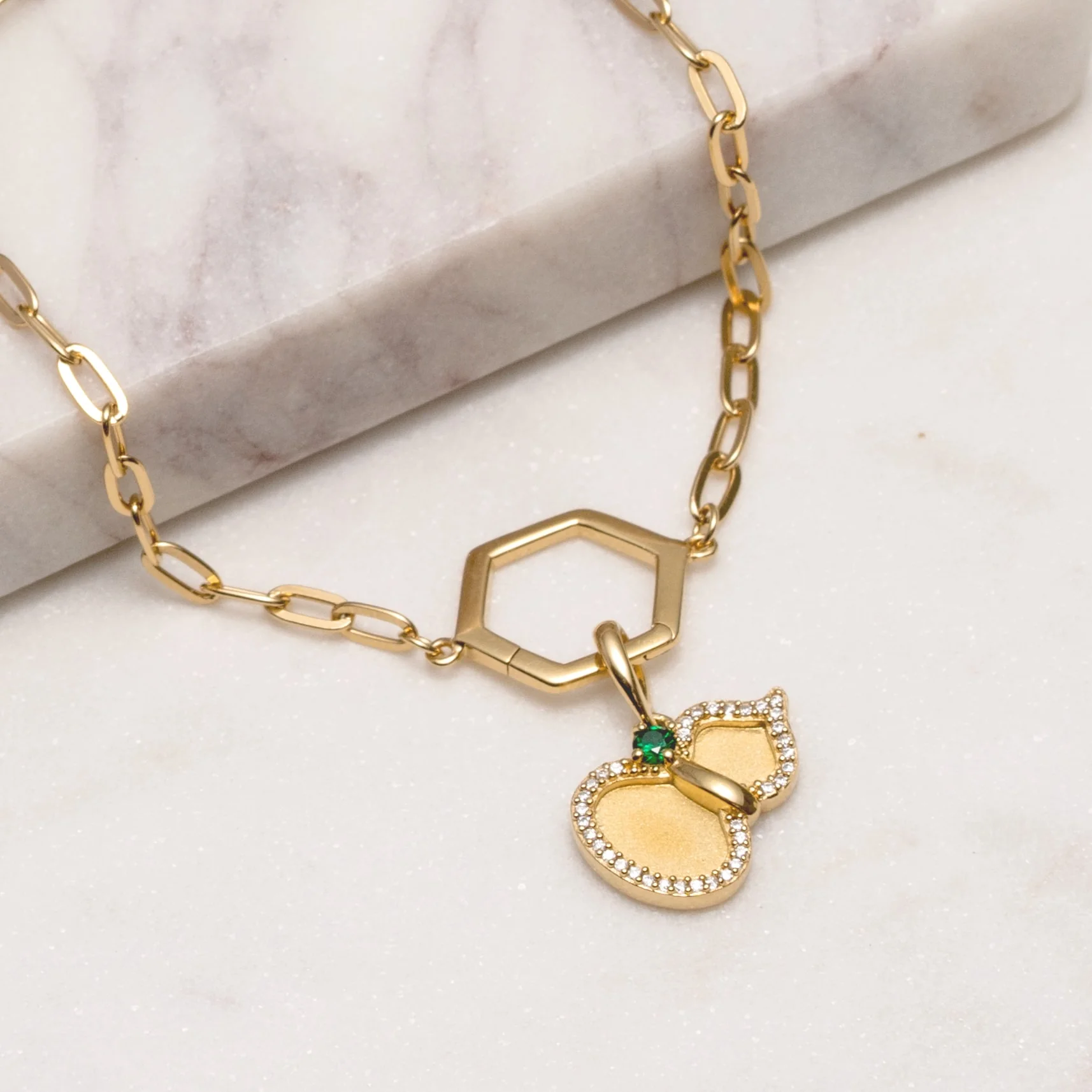 Paperclip Chain Bracelet - Gold - Image 3