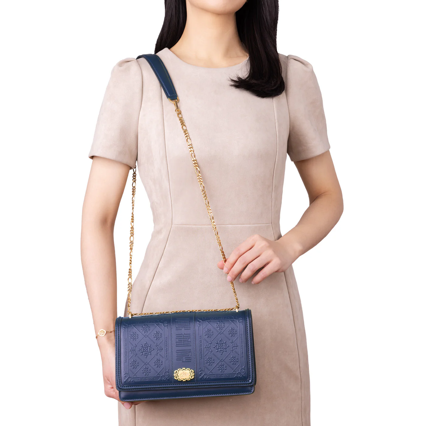 Zhen Shan Ren Shoulder Bag Navy - Image 3